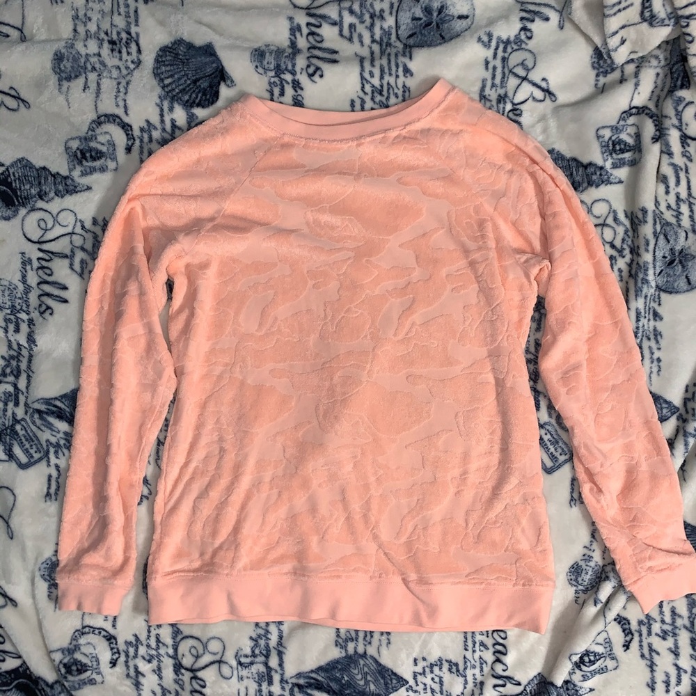 Jessica Simpson camo sweater